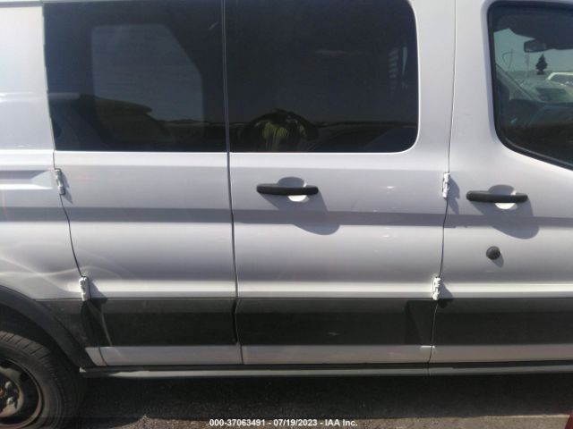 1FTYR1ZMXKKB20562 Ford TRANSIT VAN