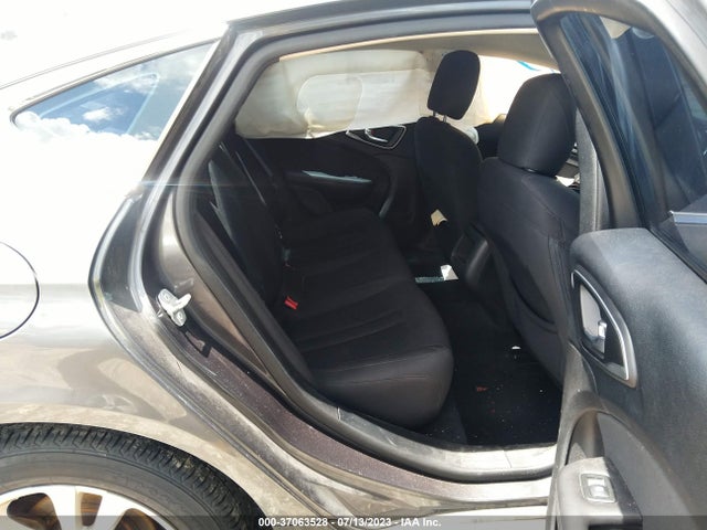 1C3CCCAB5FN530003 Chrysler 200 Limited