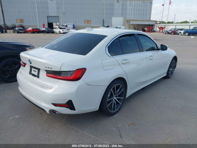 3MW5R1J52K8B02241 BMW 3 Series 330i