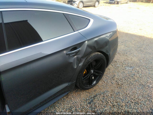 WAUENCF58JA003300 Audi A5 Sportback Premium Plus