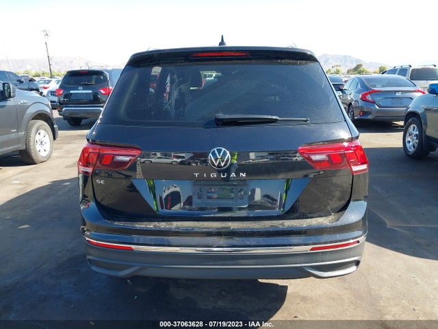 3VV3B7AX6NM119480 Volkswagen TIGUAN SE
