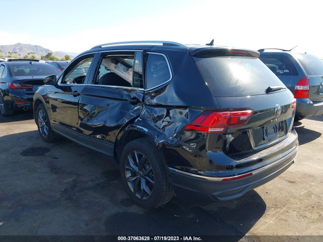 3VV3B7AX6NM119480 Volkswagen TIGUAN SE