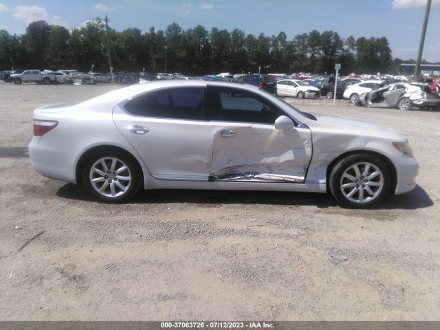 2008 LEXUS LS 460 VIN: JTHBL46F685073583