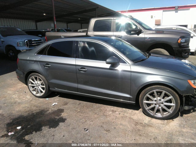 WAUACGFFXF1002936 Audi A3 1.8t Premium