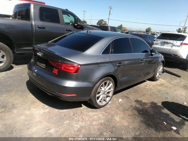 WAUACGFFXF1002936 Audi A3 1.8t Premium