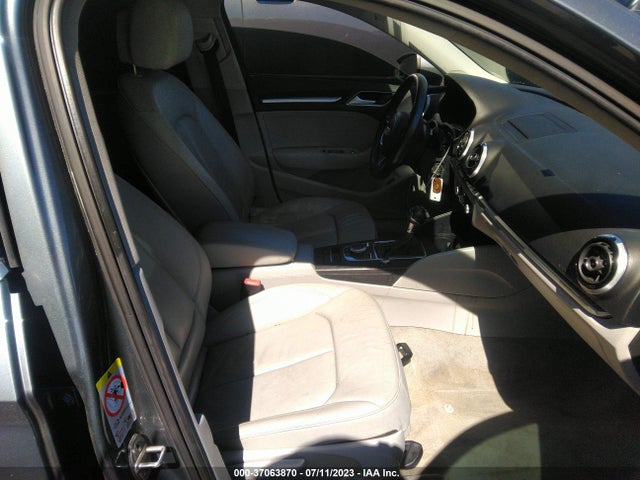 WAUACGFFXF1002936 Audi A3 1.8t Premium