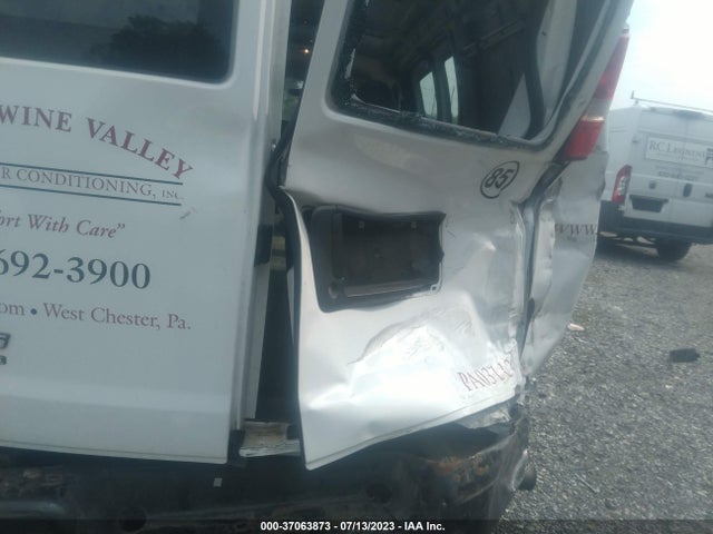 Chevrolet EXPRESS CARGO VAN 2015 1GCWGFCF3F1280511 Image 12