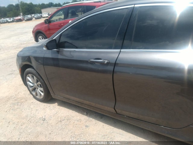 2015 CHRYSLER 200 C VIN: 1C3CCCCG4FN703678