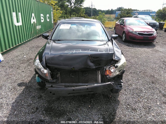 2011 HONDA ACCORD SDN EX-L VIN: 1HGCP3F86BA000753