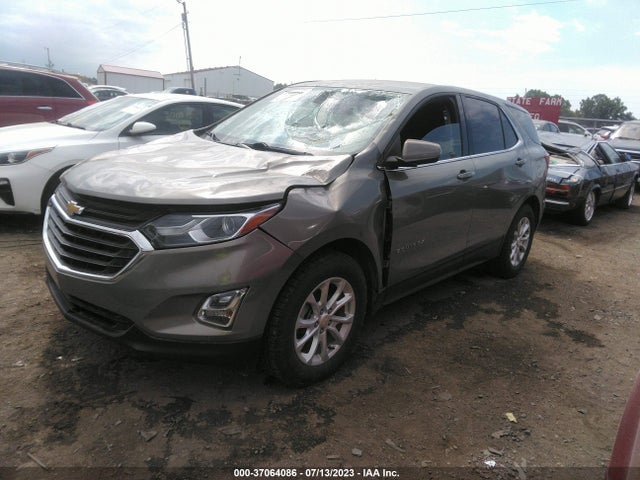 Chevrolet EQUINOX LT 2018 3GNAXSEV9JS574064 Image 2