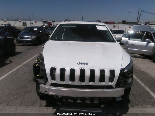 1C4PJMCS7GW105478 Jeep Cherokee Latitude