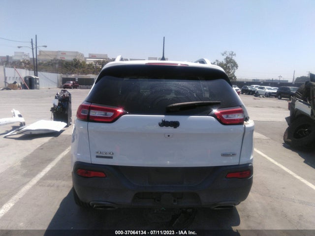 1C4PJMCS7GW105478 Jeep Cherokee Latitude