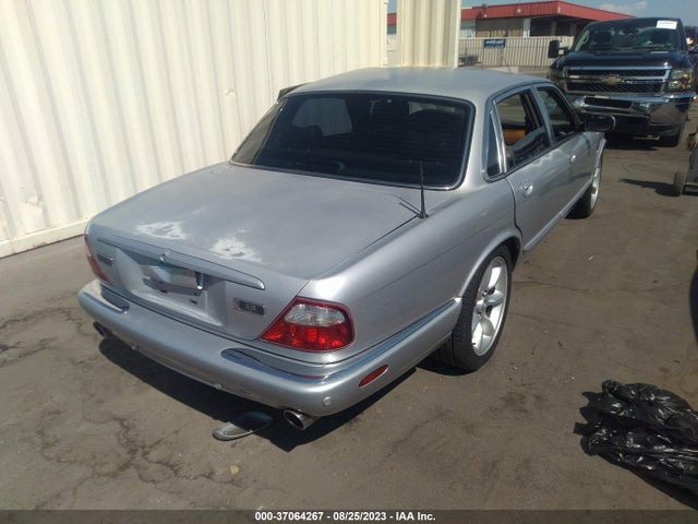 2003 JAGUAR XJ SAJDA15B83MF51065 Photo 3