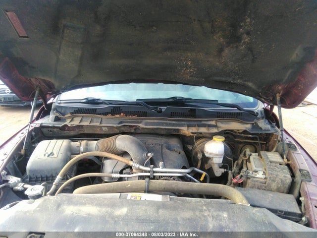 1C6RR7GT3KS710546 RAM 1500 Classic Slt