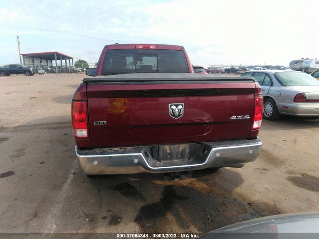 1C6RR7GT3KS710546 RAM 1500 Classic Slt