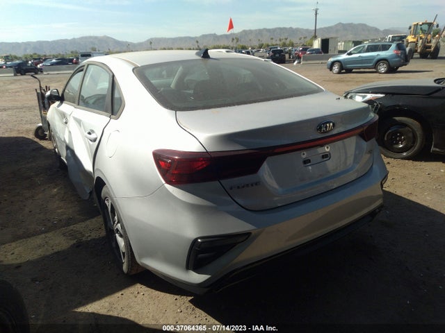 2021 KIA FORTE LXS VIN: 3KPF24AD1ME307736