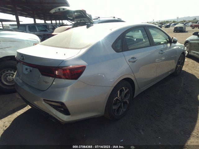 2021 KIA FORTE LXS VIN: 3KPF24AD1ME307736