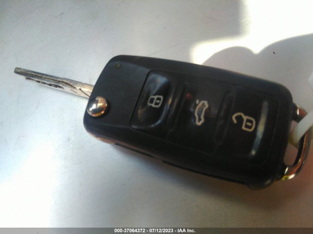 3VWD17AJ6EM396175 Volkswagen Jetta Sedan Se W/connectivity