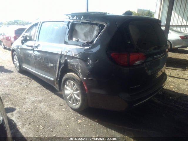 2C4RC1BG0JR148851 Chrysler Pacifica Touring L