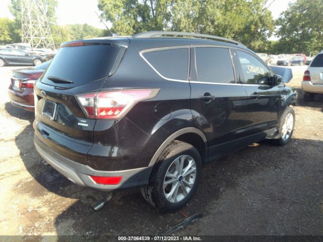 1FMCU0GD4HUA03512 Ford ESCAPE SE