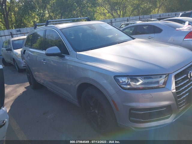 WA1LAAF7XHD000669 Audi Q7 Premium Plus