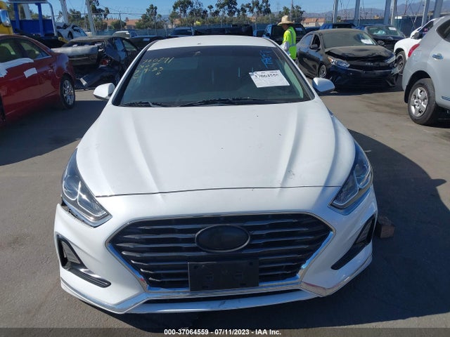 Hyundai SONATA SE 2019 5NPE24AF0KH735934 Image 4