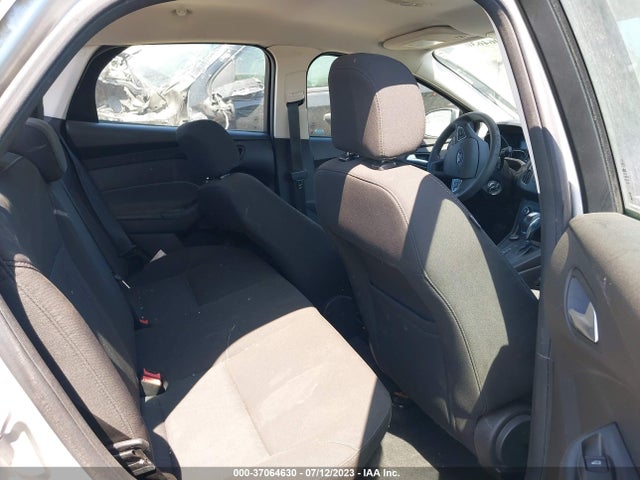 2016 FORD FOCUS SE VIN: 1FADP3F25GL217369