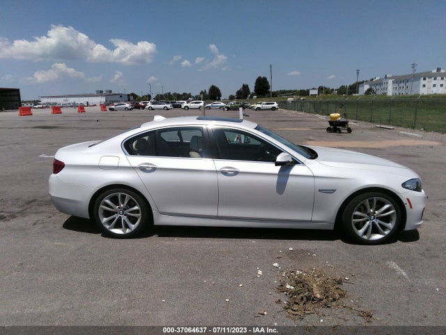 BMW 535i Xdrive 2014 WBA5B3C57ED535168 Image 13