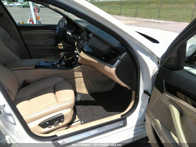 BMW 535i Xdrive 2014 WBA5B3C57ED535168 Image 5