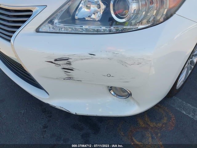 2013 LEXUS ES 350 4DR SDN VIN: JTHBK1GG1D2076735