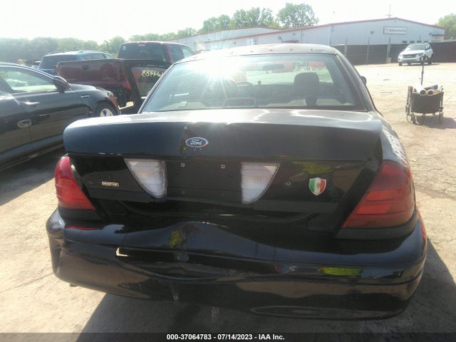 2004 FORD POLICE INTERCEPTOR BASE W/3.27 AXLE VIN: 2FAFP71W94X157914