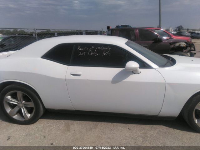 2C3CDYAG1EH277016 Dodge Challenger Sxt