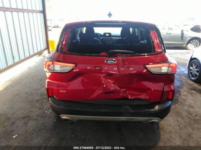 1FMCU0G60NUB61715 Ford ESCAPE SE