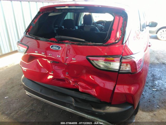 1FMCU0G60NUB61715 Ford ESCAPE SE