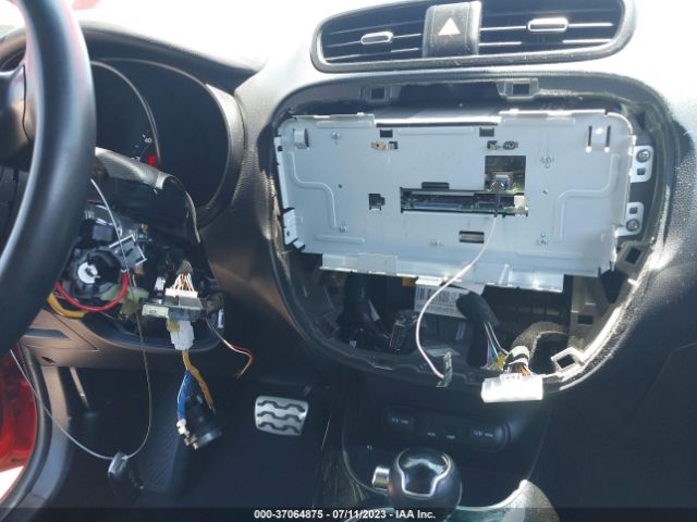 KNDJX3A59E7729866 KIA Soul !