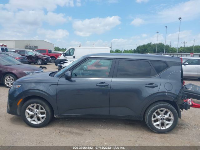 KNDJ23AU7M7747464 KIA SOUL S