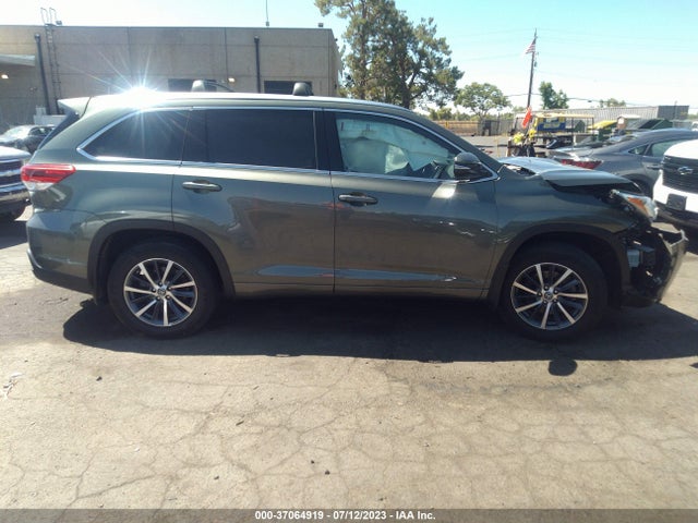 Toyota Highlander Xle/se 2017 5TDJZRFH4HS409834 Image 5