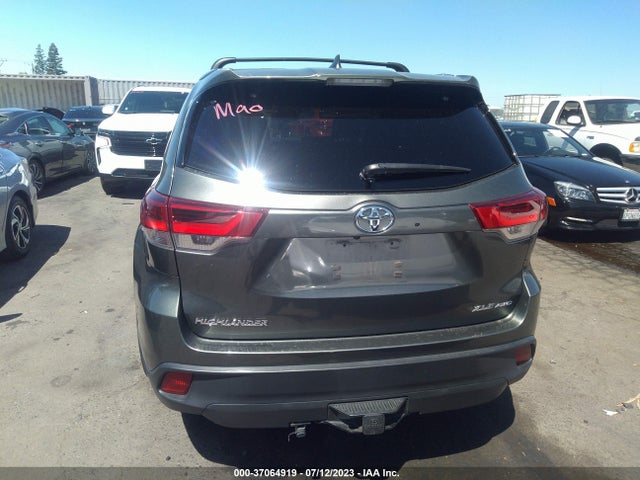 Toyota Highlander Xle/se 2017 5TDJZRFH4HS409834 Image 8
