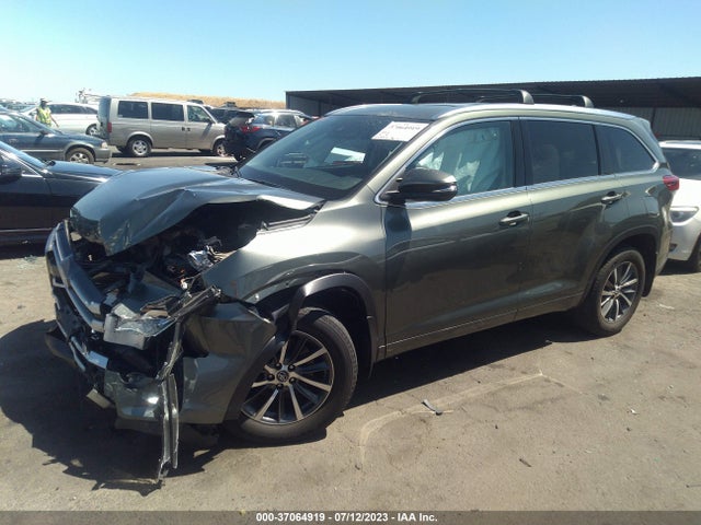 Toyota Highlander Xle/se 2017 5TDJZRFH4HS409834 Image 2