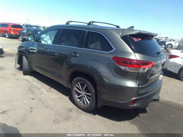Toyota Highlander Xle/se 2017 5TDJZRFH4HS409834 Image 9
