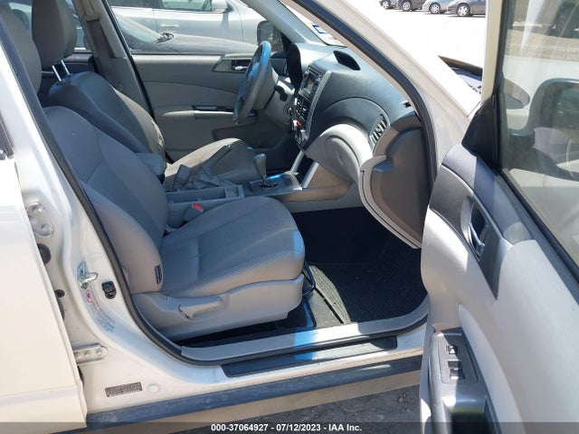 2011 SUBARU FORESTER 2.5X TOURING VIN: JF2SHBGC0BH724144