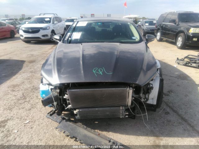 3FA6P0LUXJR211380 Ford Fusion Hybrid Se