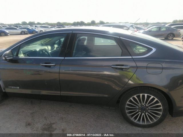 3FA6P0LUXJR211380 Ford Fusion Hybrid Se