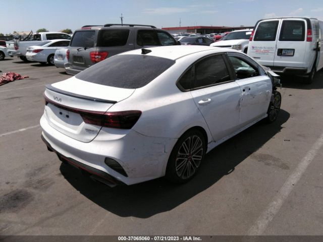 3KPF44AC4NE499978 KIA FORTE GT