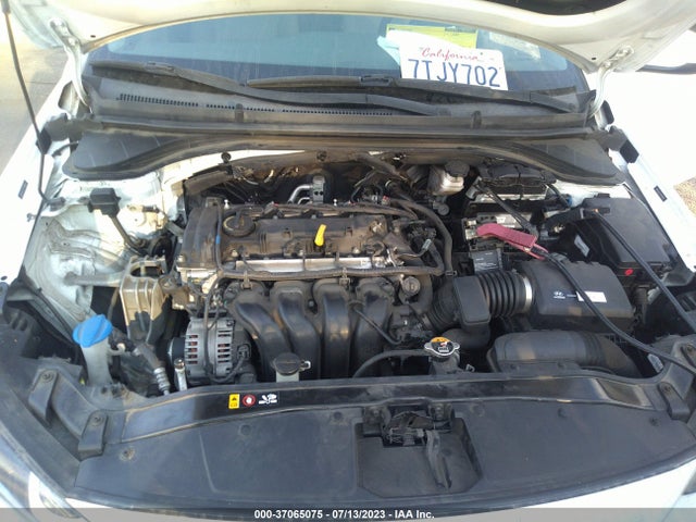 Hyundai ELANTRA SE 2017 5NPD84LF7HH044898 Image 16