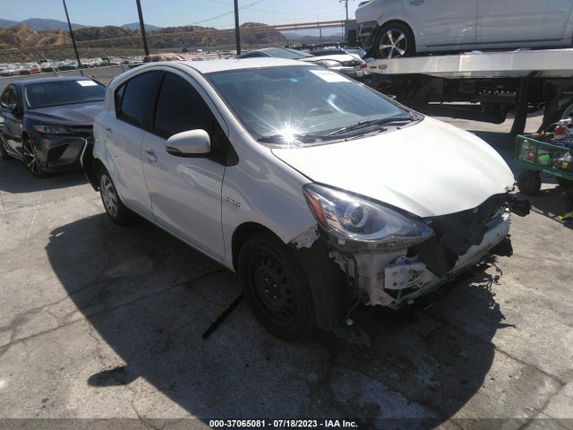 Toyota Prius C One 2015 JTDKDTB3XF1578857 Image 1