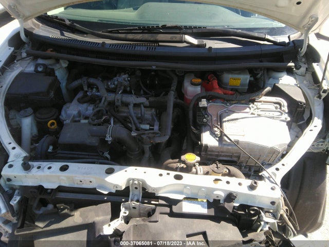 Toyota Prius C One 2015 JTDKDTB3XF1578857 Image 17