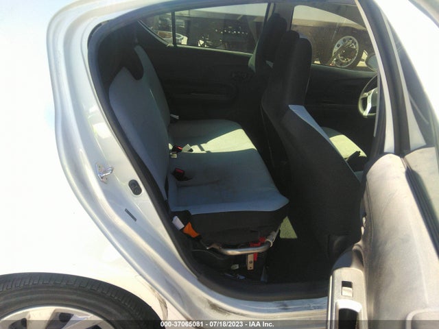 Toyota Prius C One 2015 JTDKDTB3XF1578857 Image 15