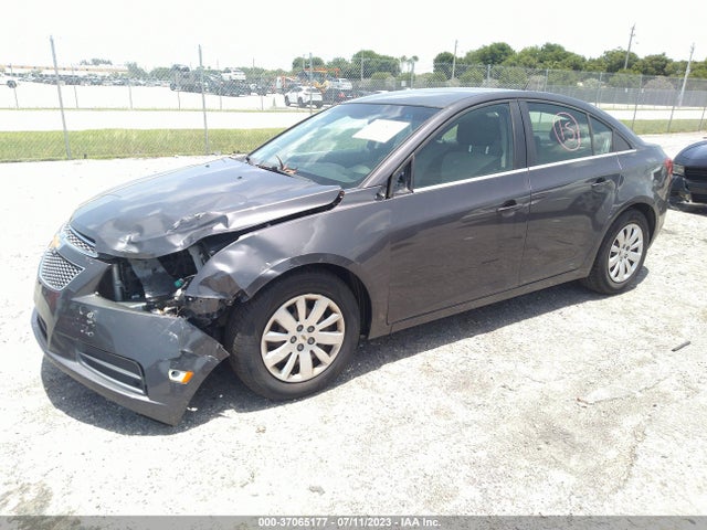 2011 CHEVROLET CRUZE LS VIN: 1G1PC5SH2B7234844