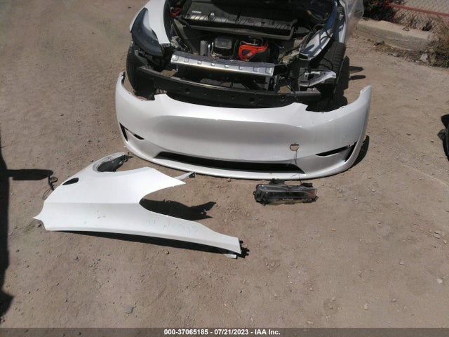 Tesla Model Y Performance 2022 7SAYGDEF2NF388525 Image 3